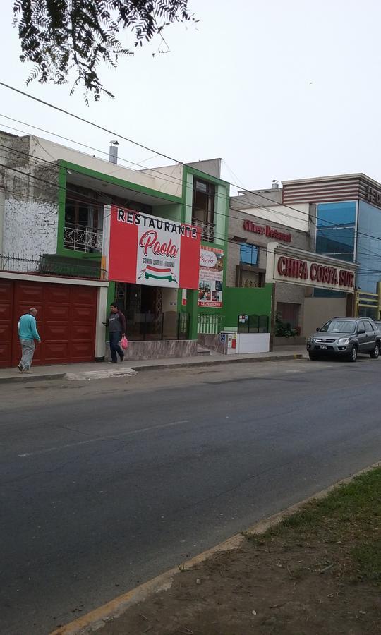 Hospedaje De Lidia Lima Exterior photo